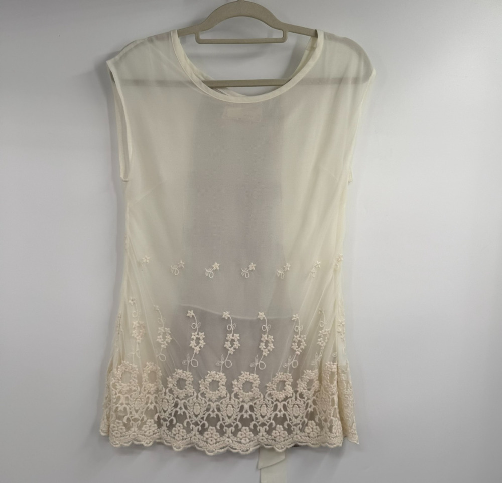 Areve Top Size M Cream Sheer Mesh Floral Lace Hem Tiered Back Tie Bow Sleeveless